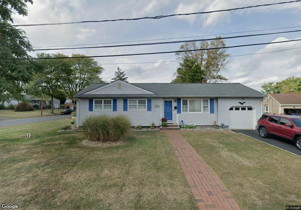 70 Roberts Ave E, Piscataway, NJ 08854 - photo 1