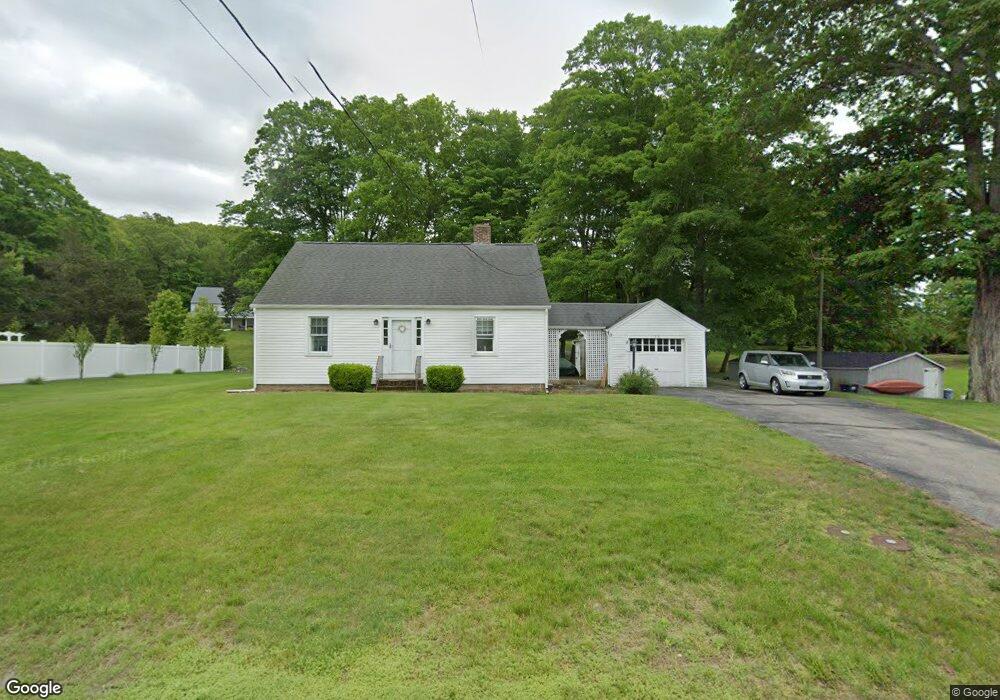 50 Stonington Common, Stonington, CT 06378 - photo 1