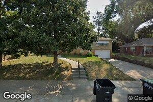 107 S 69th St, Omaha, NE 68132