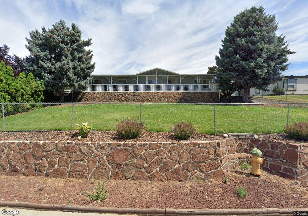 2019 Alice Ln, East Wenatchee, WA 98802 - photo 1