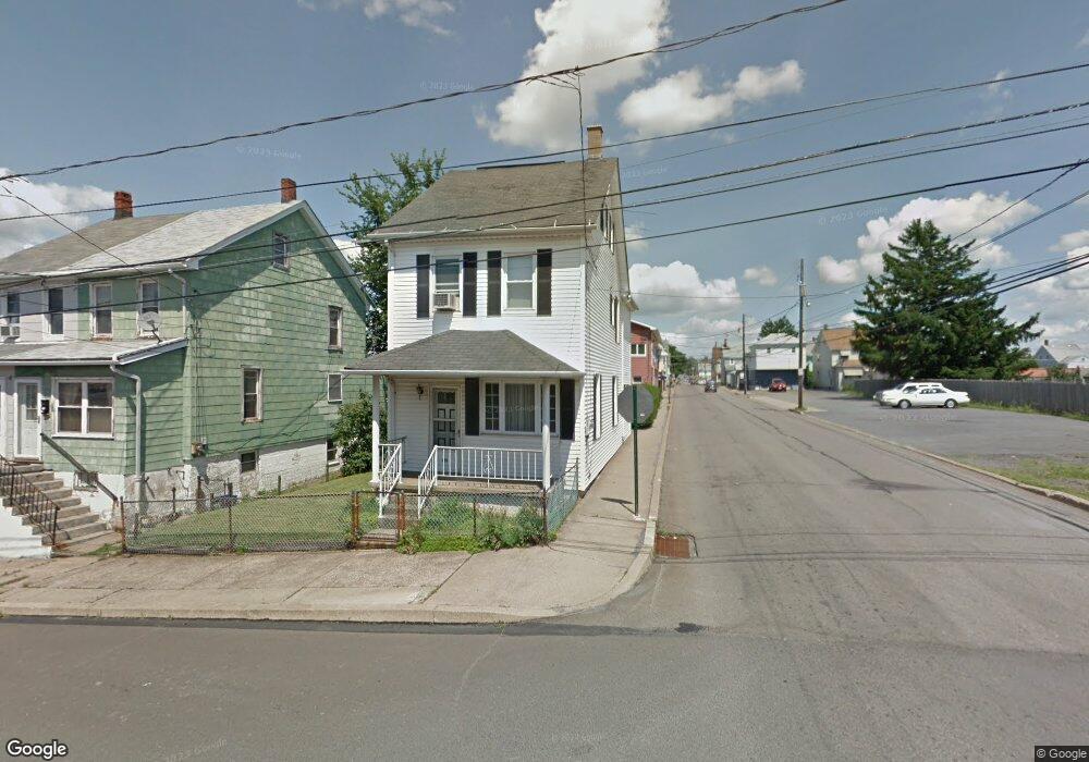 681 Seybert St, Hazleton, PA 18201 - photo 1