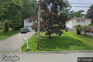 73 Summit Ave, Cedar Knolls, NJ 07927