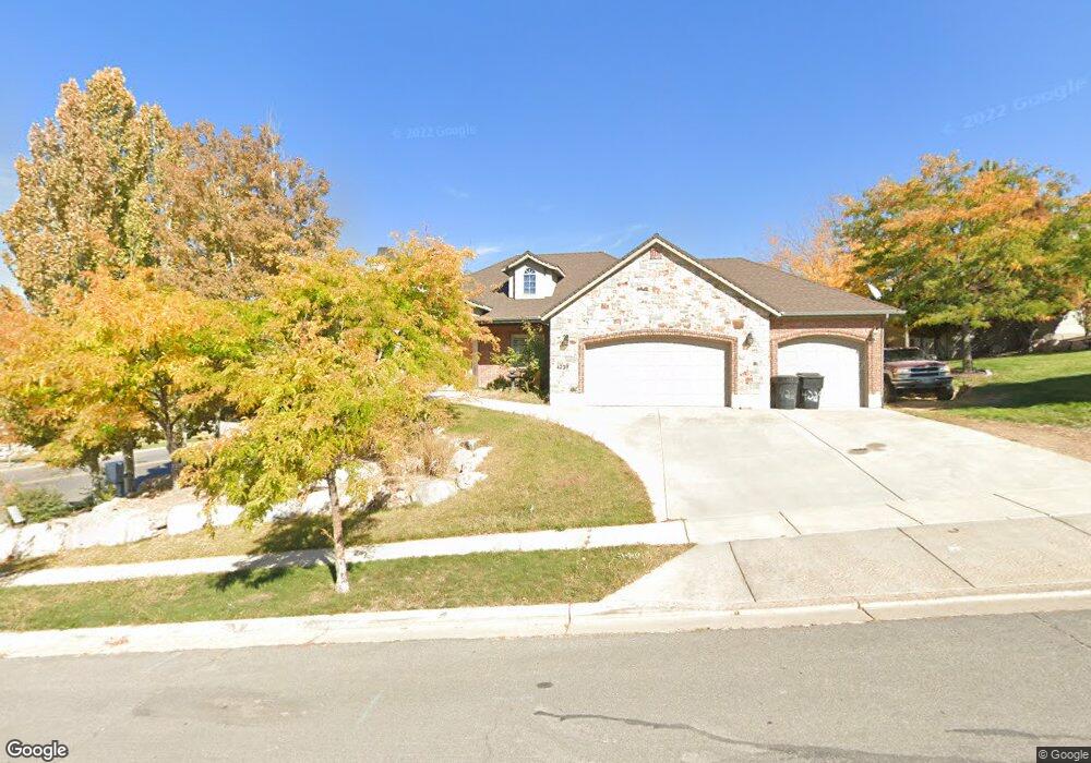 4229 Scenic Cir, Bountiful, UT 84010 - photo 1