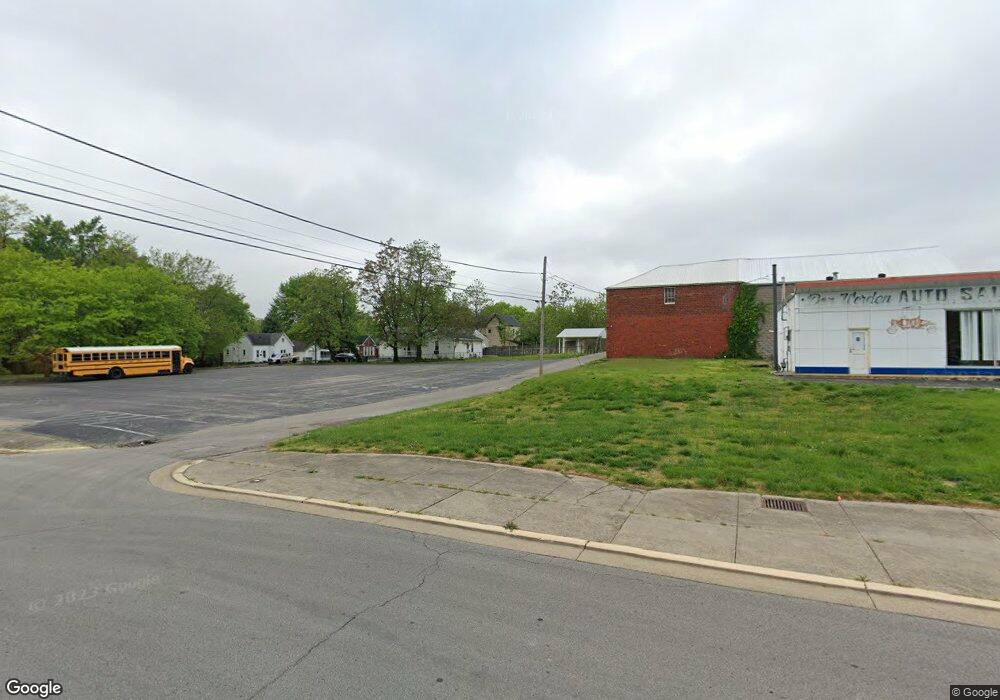 1609 Locust St, New Albany, IN 47150 - photo 1