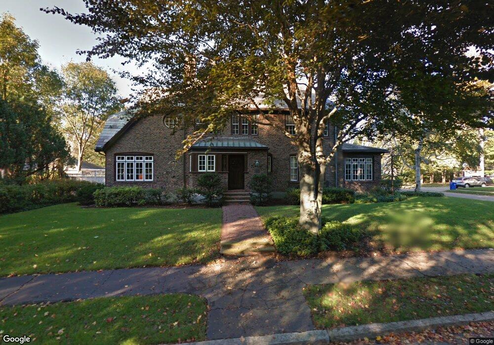 141 Cedar St, Newton Center, MA 02459 - photo 1