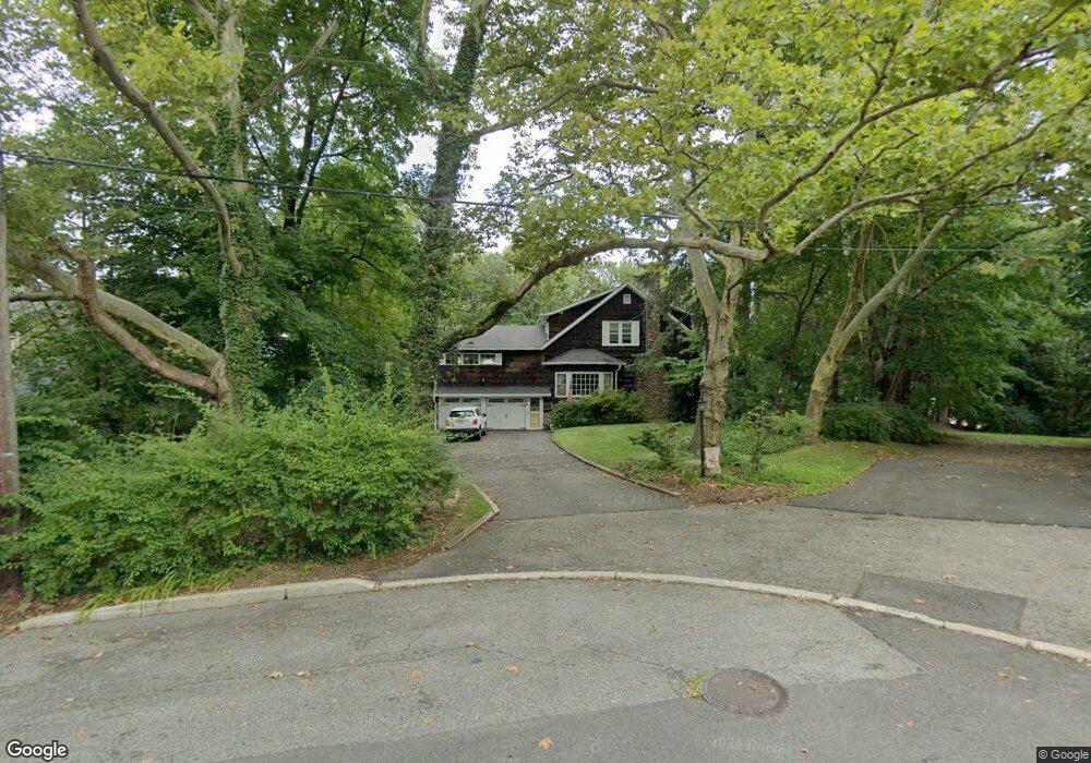 22 Crest Rd, Hillsdale, NJ 07642 - photo 1