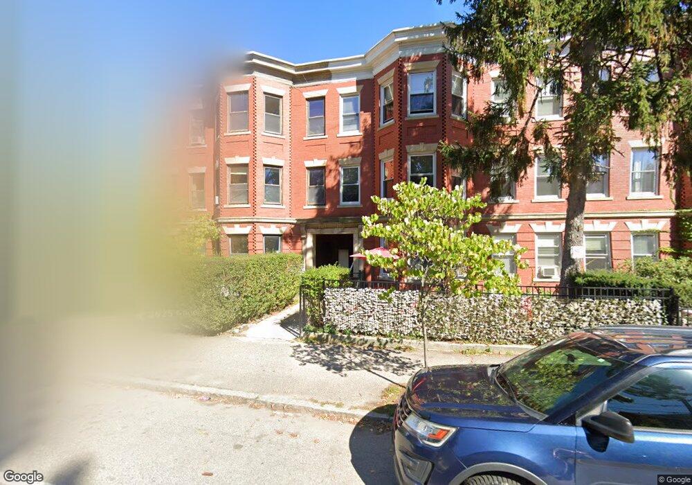 815 Washington St unit 2, Brookline, MA 02446 - photo 1