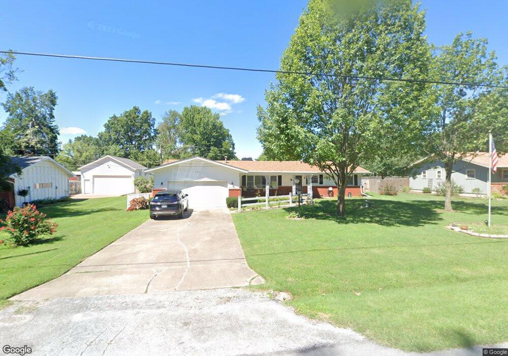 107 W Bennett St, Nixa, MO 65714 - photo 1