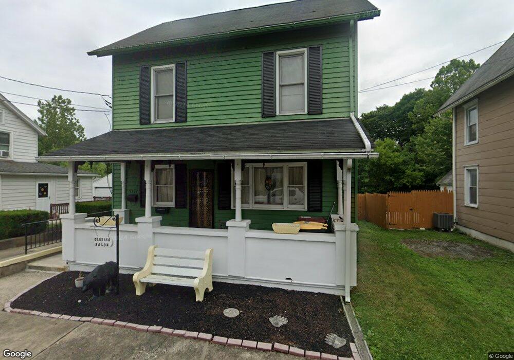 5157 Front St, Whitehall, PA 18052 - photo 1