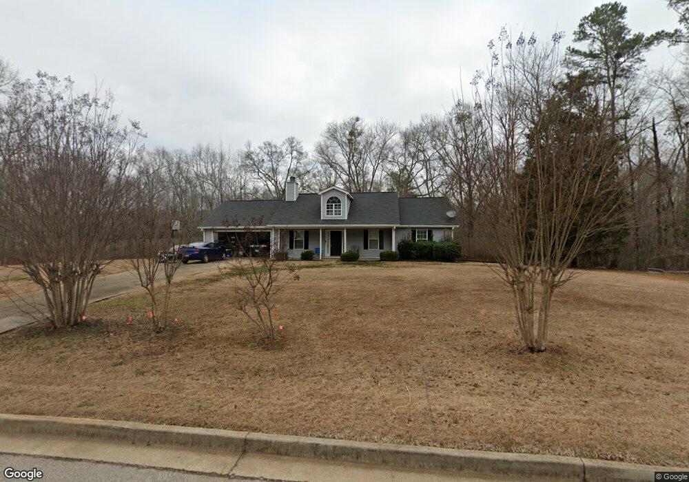 1215 Brown's Country Ln, Locust Grove, GA 30248 - photo 1