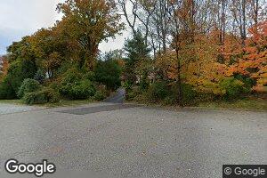 7 Waverly Rd, Old Westbury, NY 11568