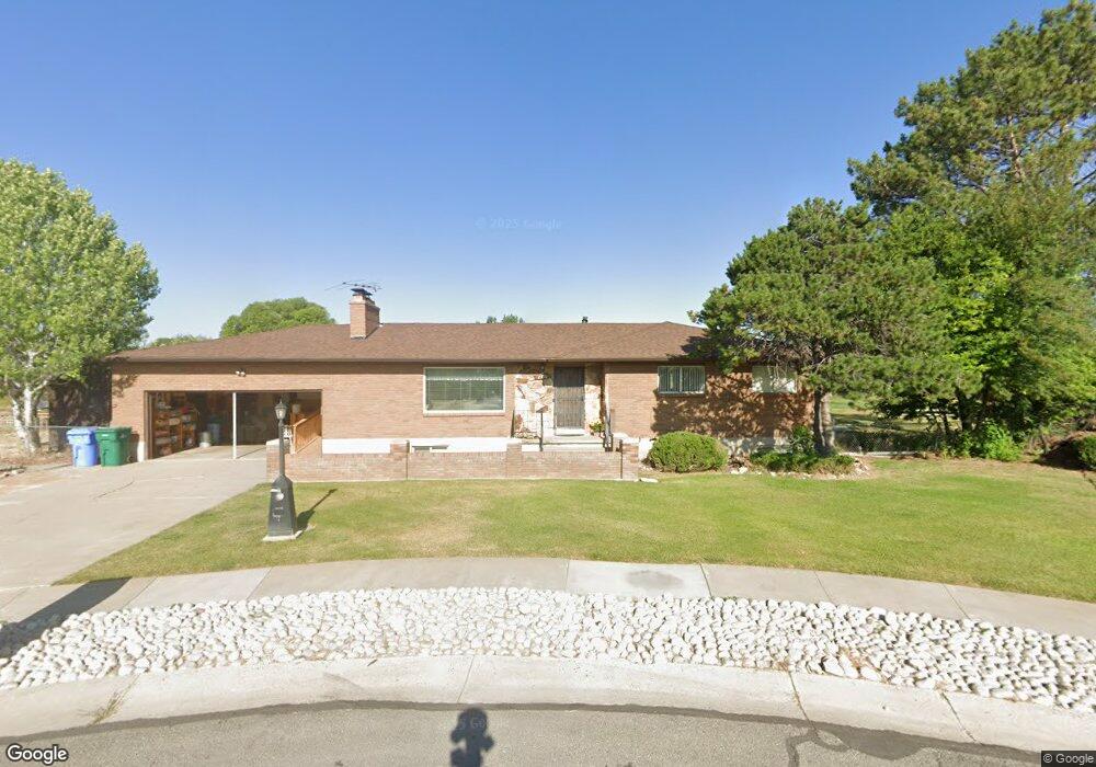 2332 Cynthia Ann Cir, Riverton, UT 84065 - photo 1