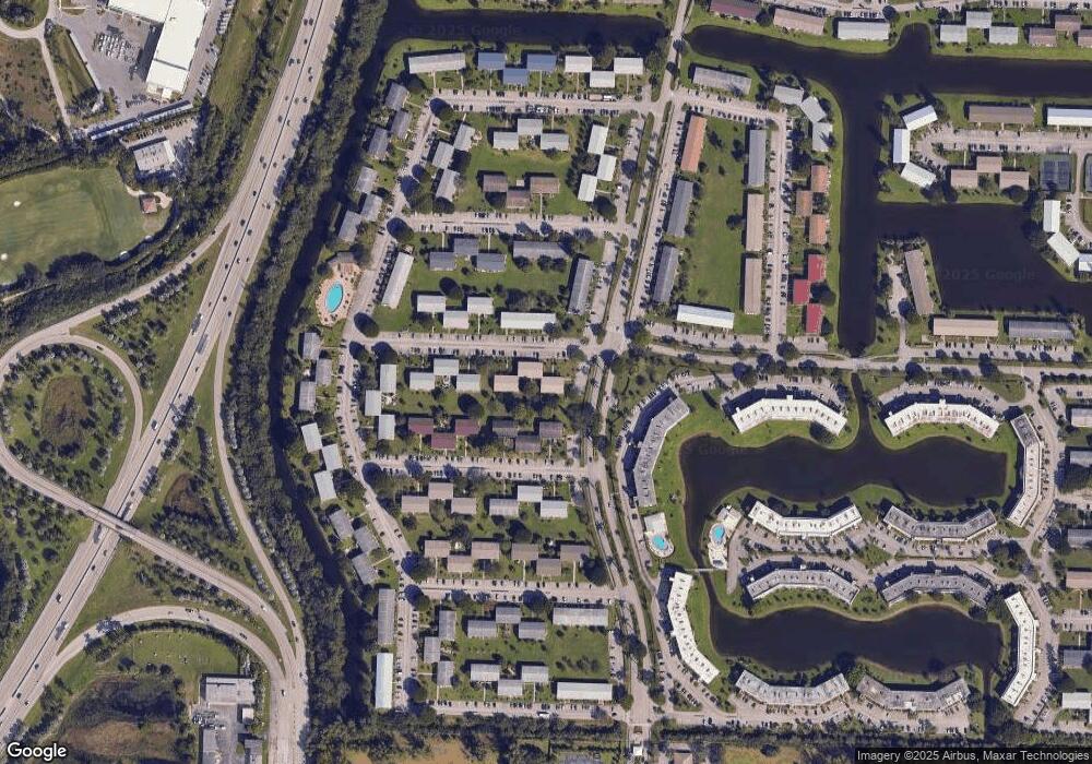 433 Windsor S unit 433, West Palm Beach, FL 33417 - photo 1