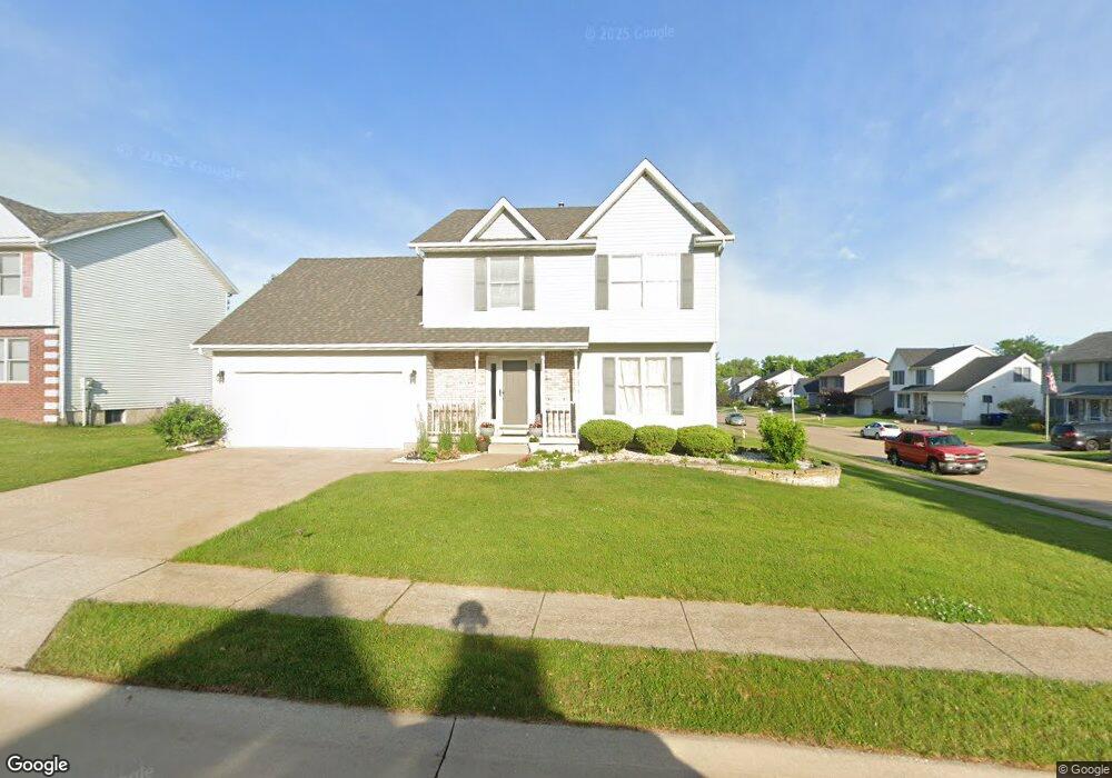 6144 N Lincoln Ave, Davenport, IA 52806 - photo 1