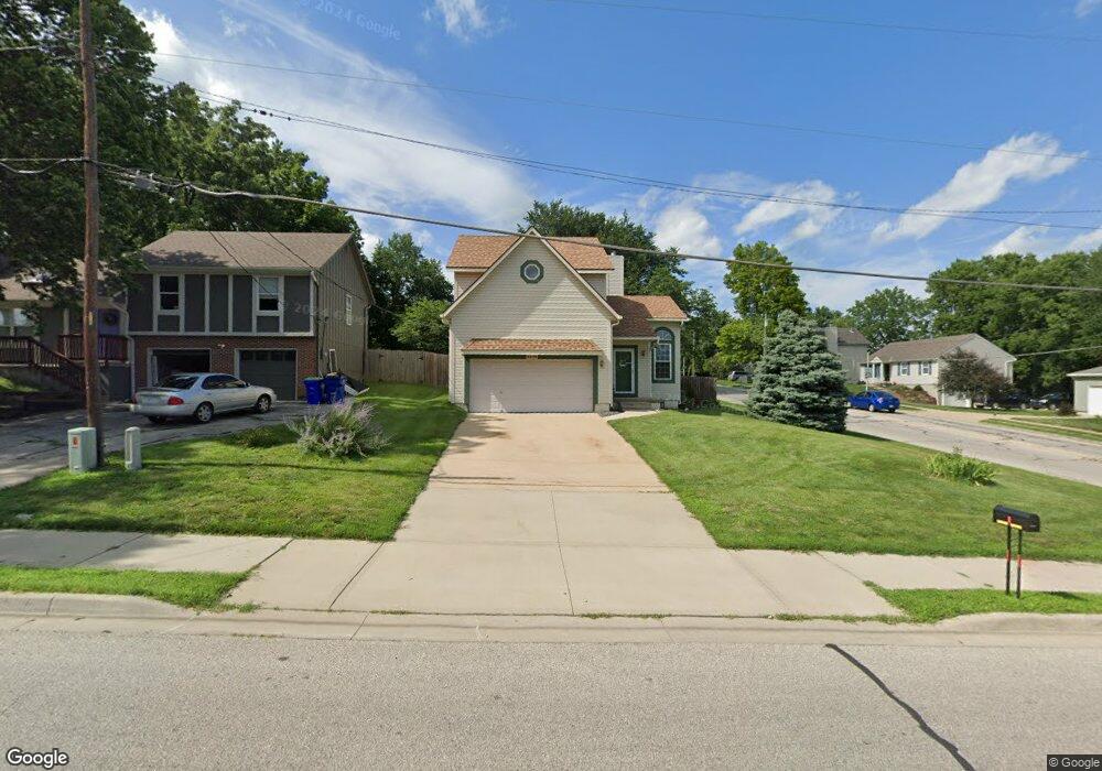 9808 W 51st St, Shawnee, KS 66203 - photo 1