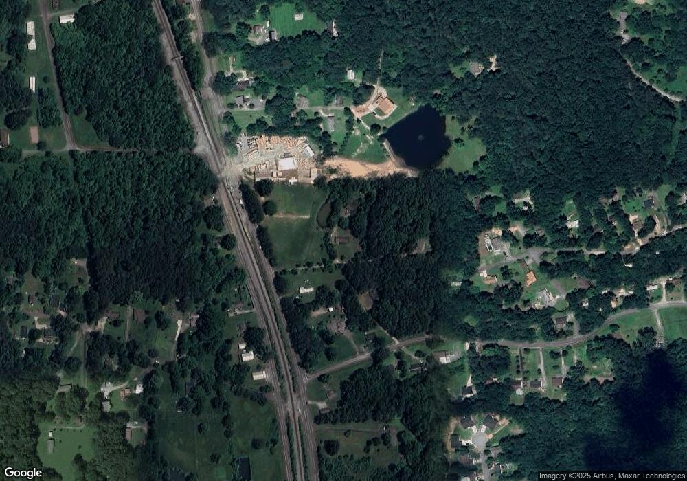 2070 Waring Rd NW, Dalton, GA 30721 - photo 1