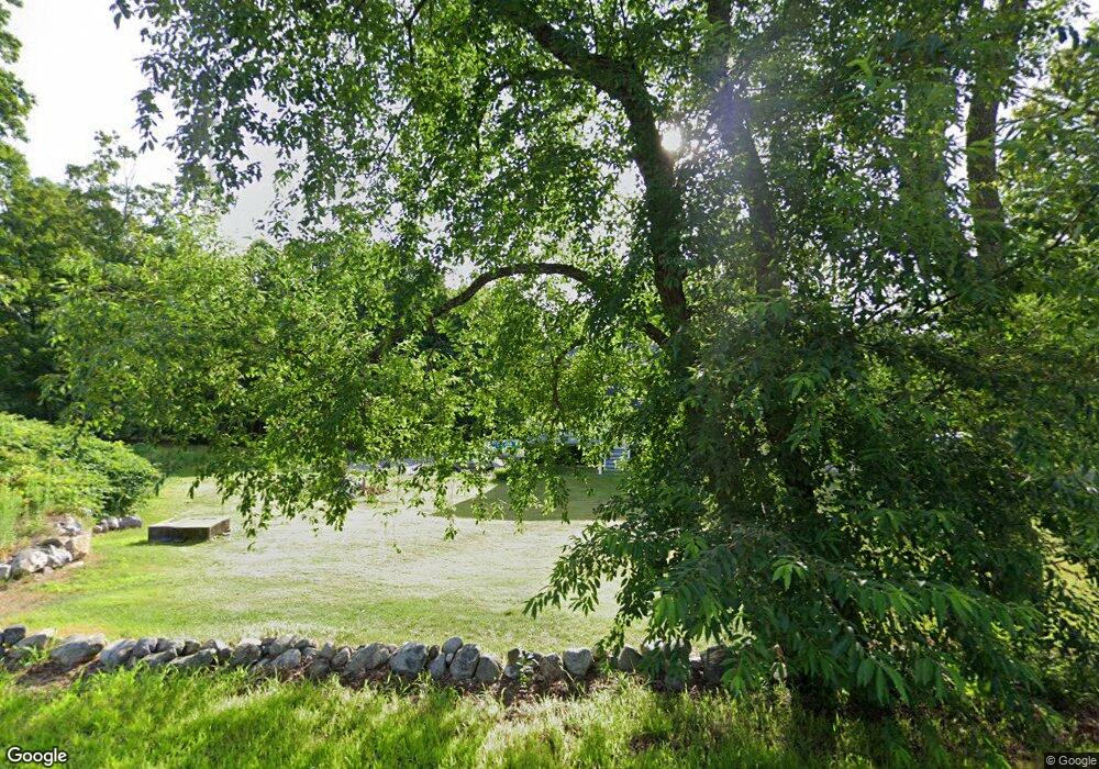 191 Baboosic Lake Rd, MerriMacK, NH 03054 - photo 1