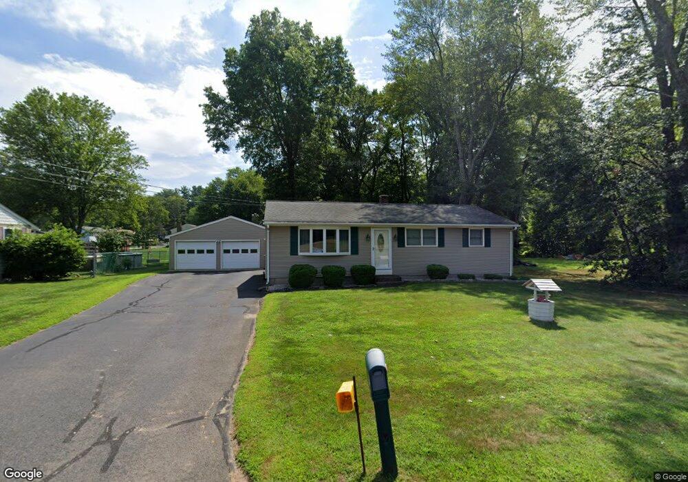 256 N Maple St, Enfield, CT 06082 - photo 1