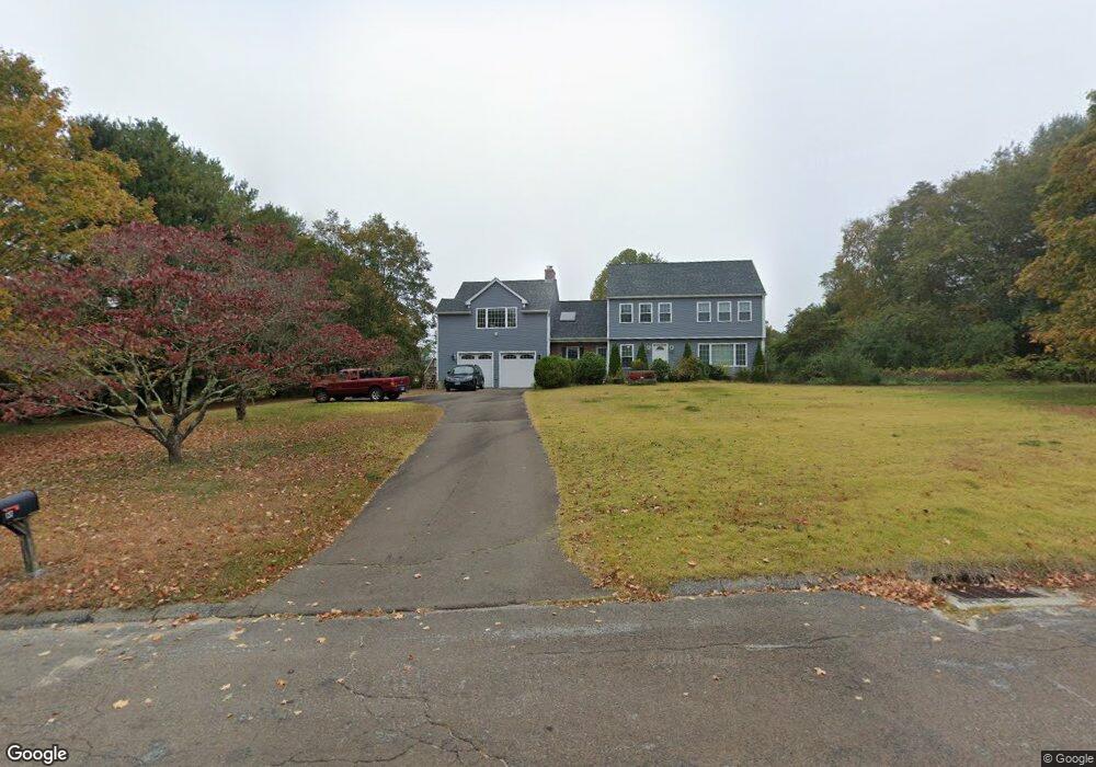 137 Hemlock Dr, Deep River, CT 06417 - photo 1