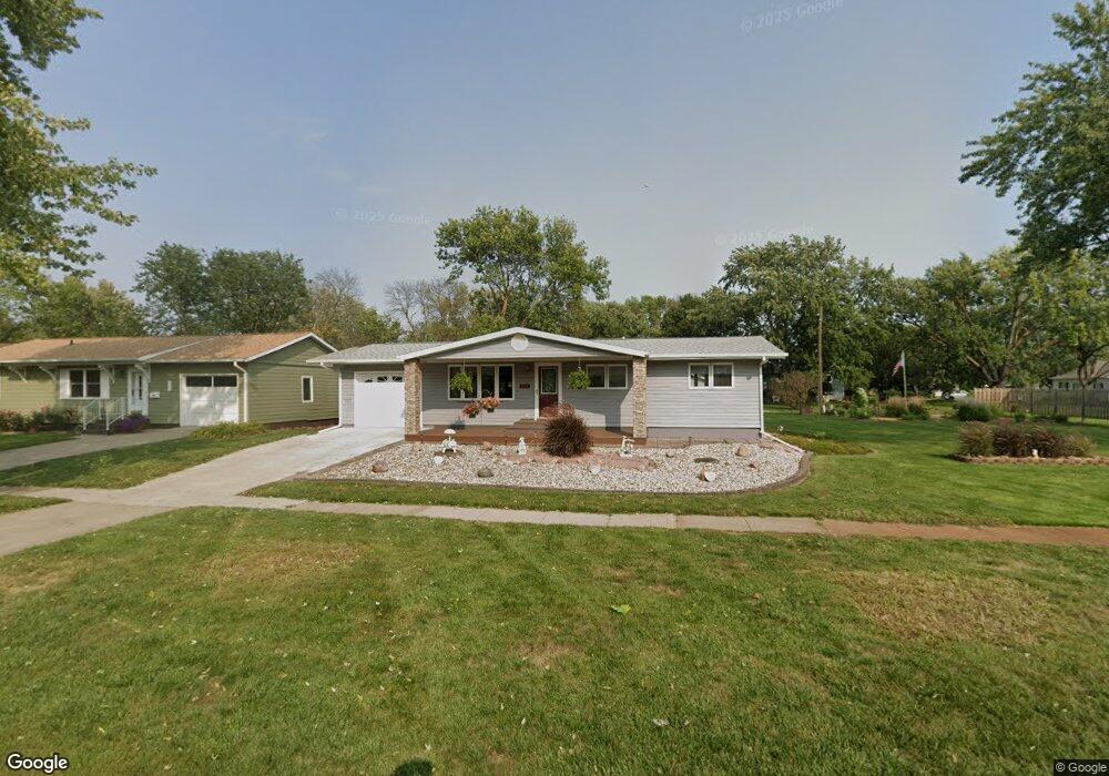 809 4th St, Onawa, IA 51040 - photo 1