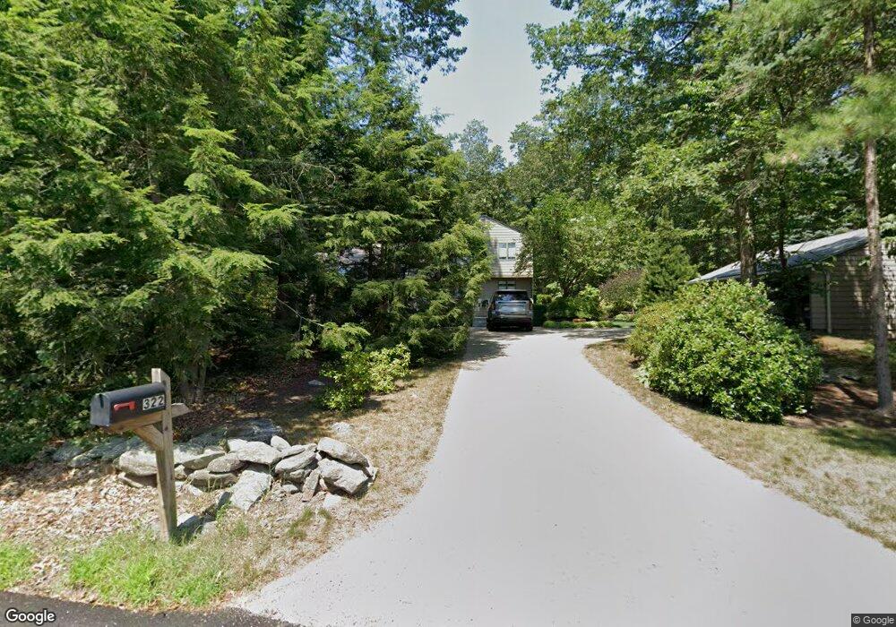 322 Stearns St, Carlisle, MA 01741 - photo 1