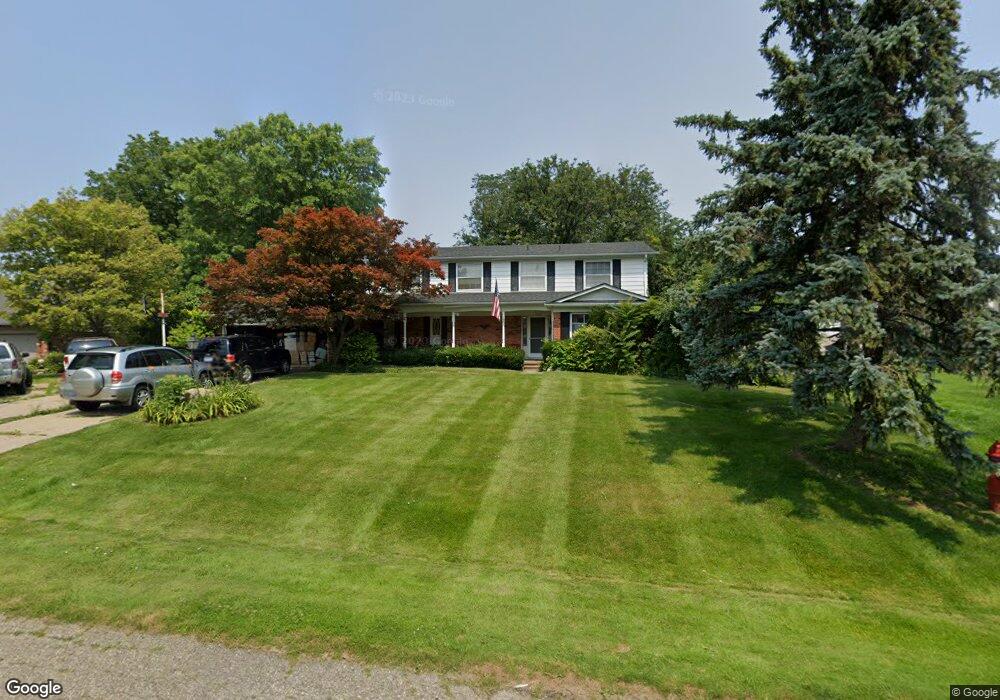 5414 Centerbrook Dr, West Bloomfield, MI 48322 - photo 1