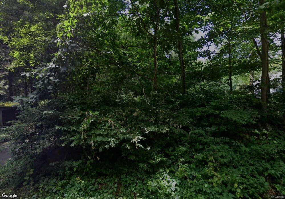 67 Pocahontas Rd, Redding, CT 06896 - photo 1