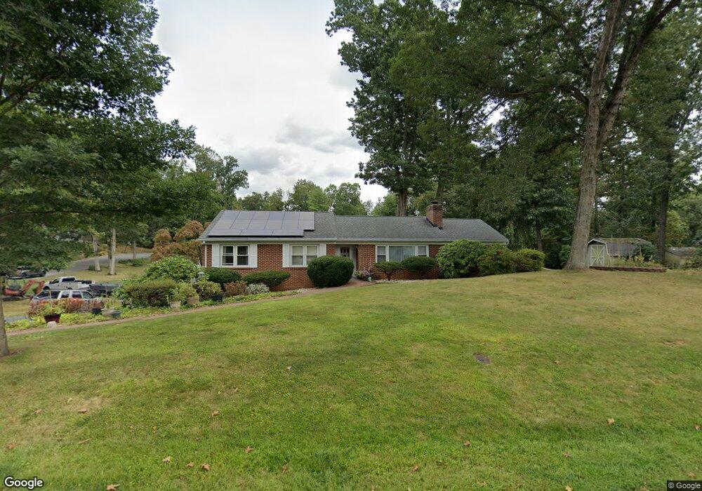 416 S Ellison Ln, Waynesboro, VA 22980 - photo 1