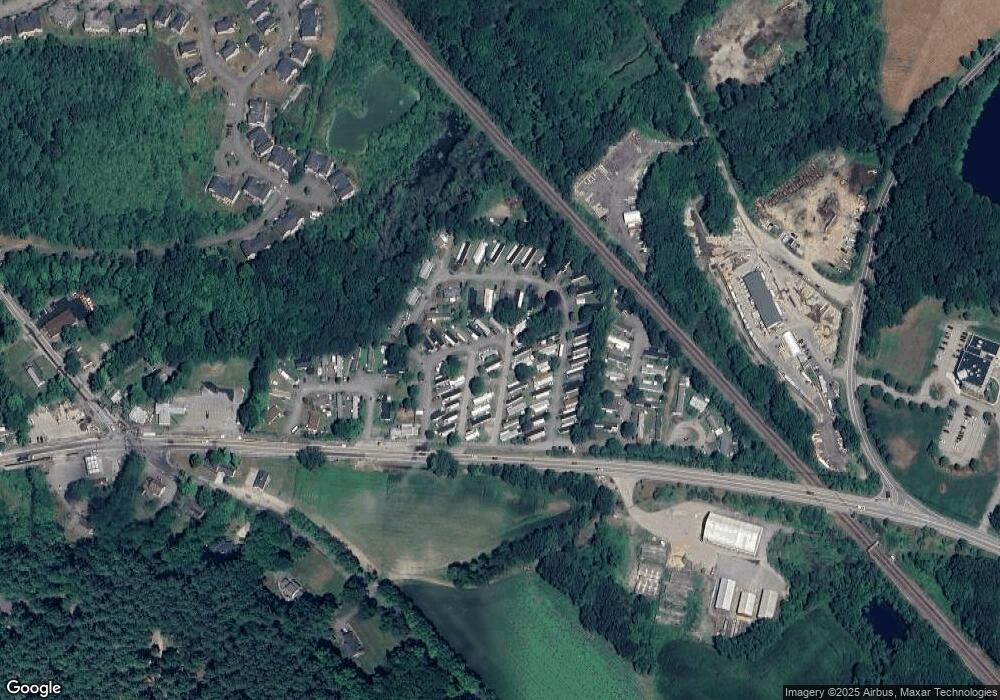 239 Ayer Rd unit 1, Littleton, MA 01460 - photo 1