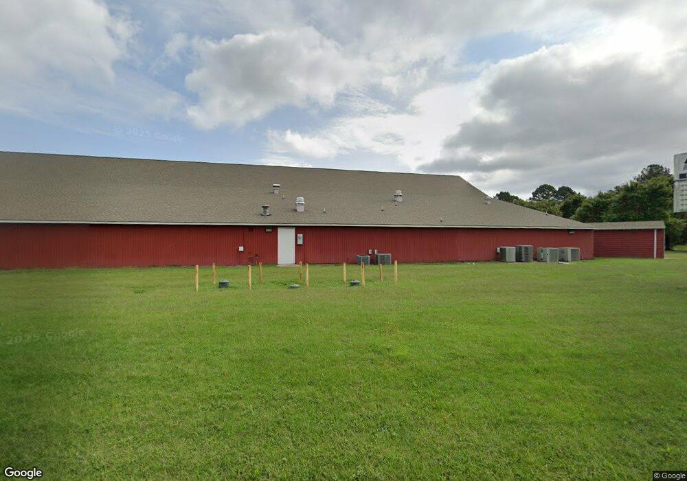 1025 Hobbs Hole Dr, Tappahannock, VA 22560 - photo 1