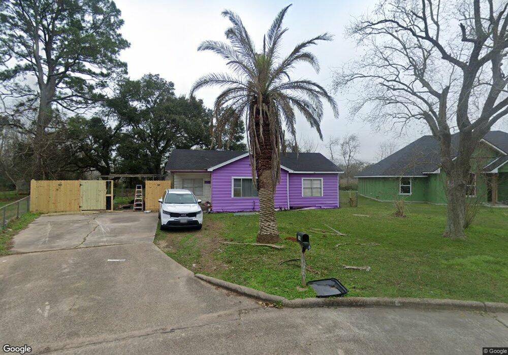 740 Dezso Dr, Alvin, TX 77511 - photo 1