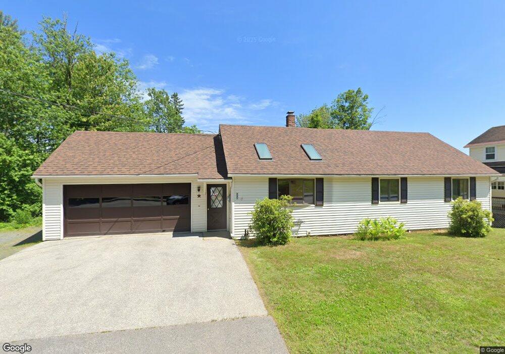 220 Pleasant St, Littleton, NH 03561 - photo 1