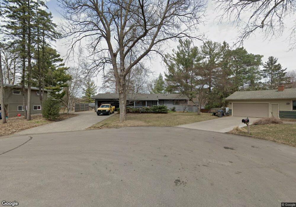 16206 Temple Way, Minnetonka, MN 55345 - photo 1