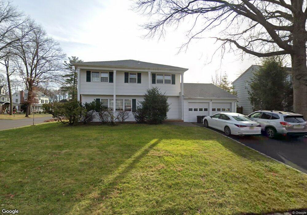 201 Embree Ct, Westfield, NJ 07090 - photo 1