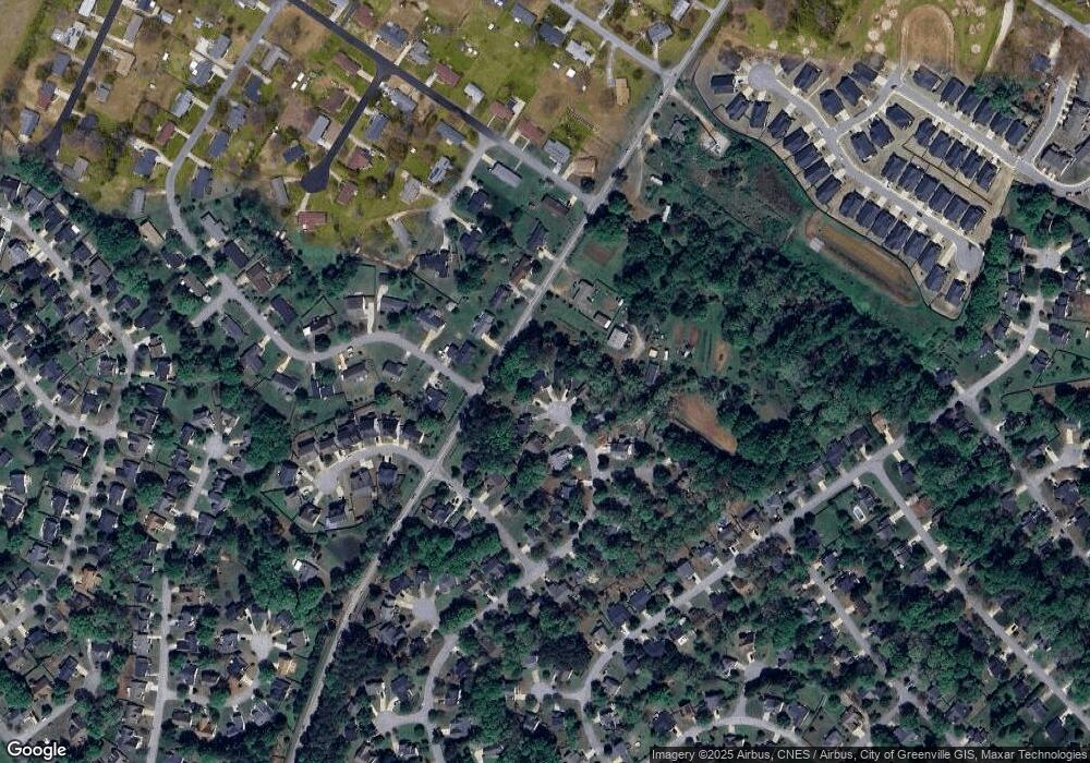 208 Edmondston Ct, Mauldin, SC 29662 - photo 1