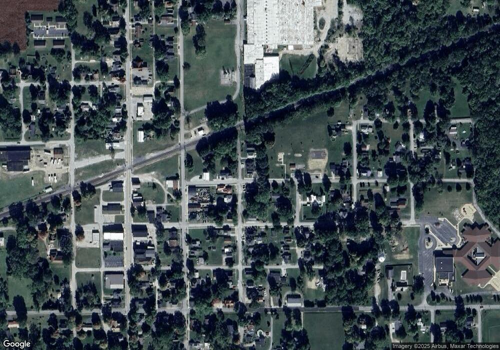 115 N Jackson St, Andrews, IN 46702 - photo 1