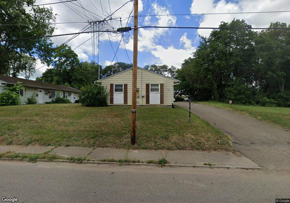 1335 Spring Ave NE, Canton, OH 44714 - photo 1