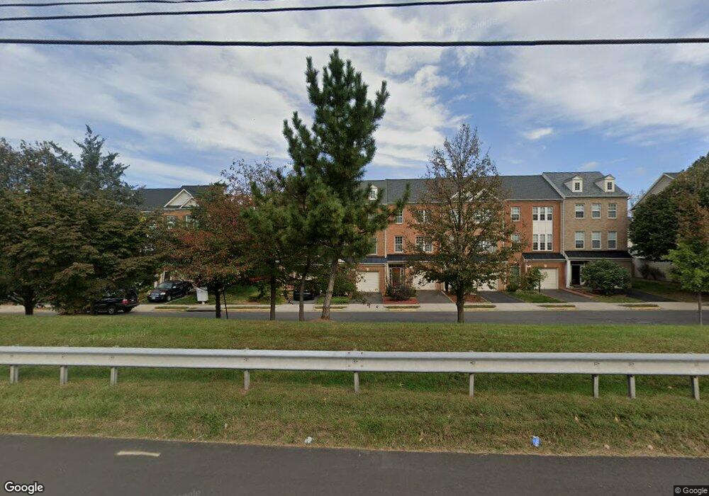 12717 Heron Ridge Dr, Fairfax, VA 22030 - photo 1