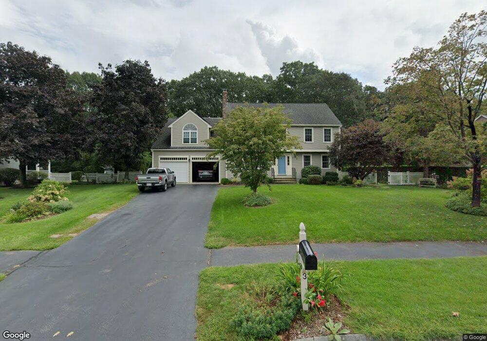 3 Wampanoag Dr, Franklin, MA 02038 - photo 1