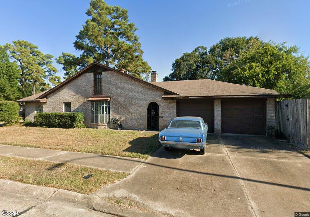 7271 Stonegate Dr, Houston, TX 77040 - photo 1