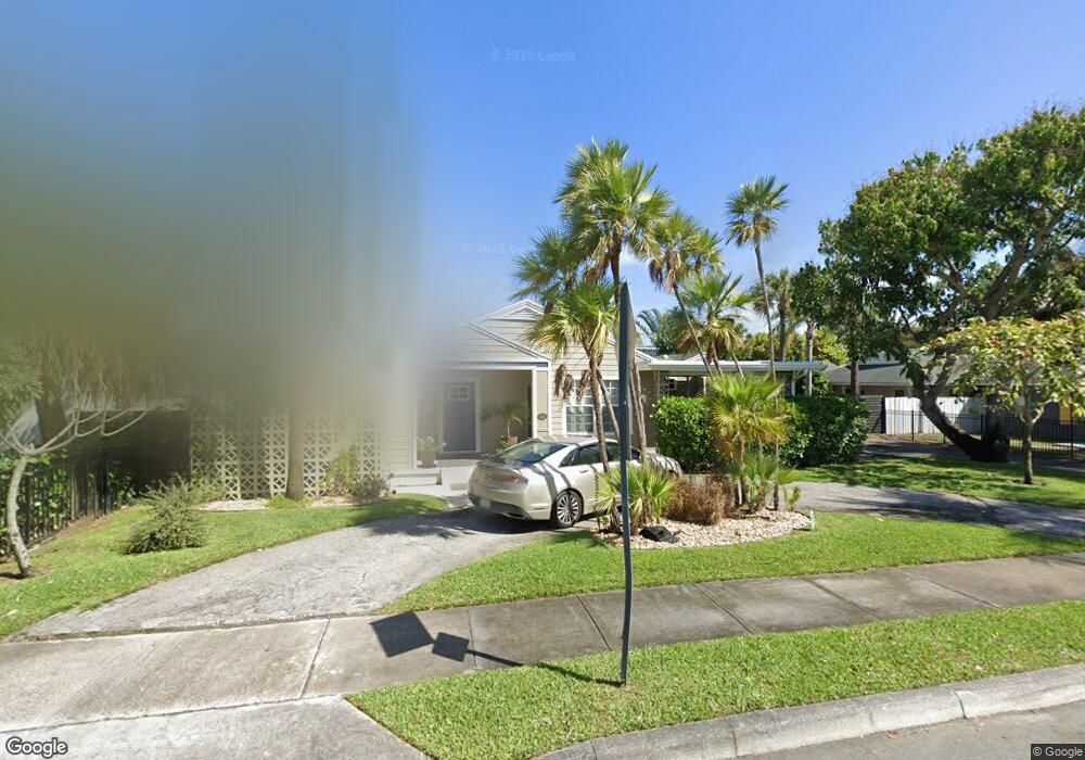 419 32nd St unit Right, West Palm Beach, FL 33407 - photo 1