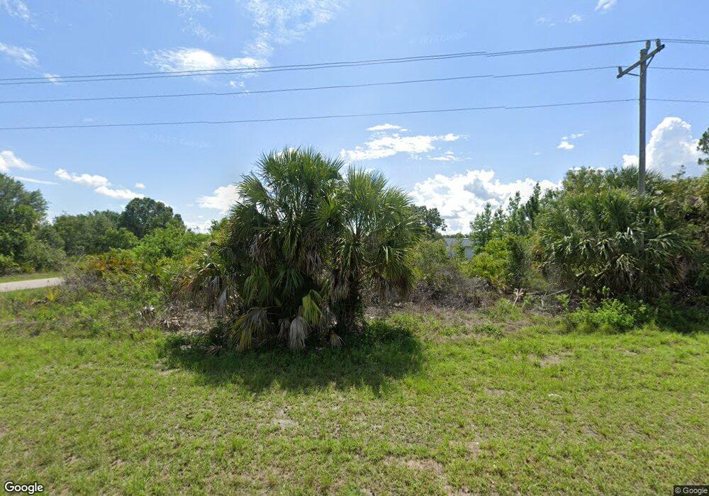 541 Columbus Blvd S, Lehigh Acres, FL 33974 - photo 1