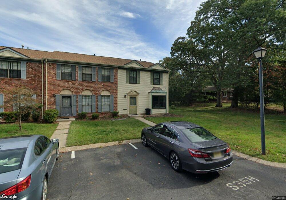 487 Townsend Ct unit 2487, Piscataway, NJ 08854 - photo 1