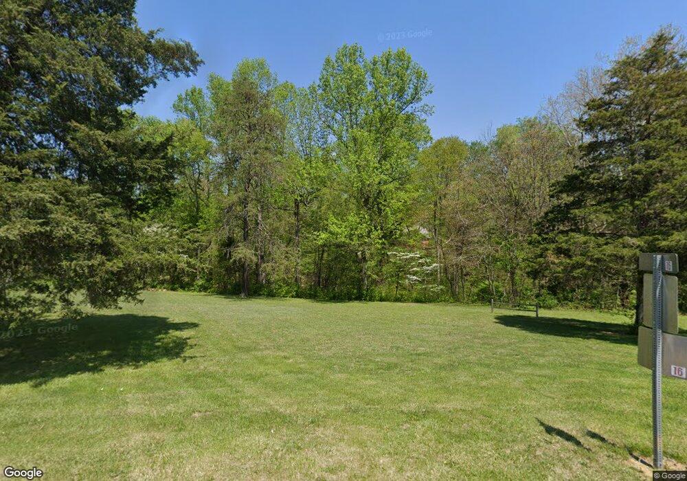 6546 Old Vincennes Rd, Floyds Knobs, IN 47119 - photo 1