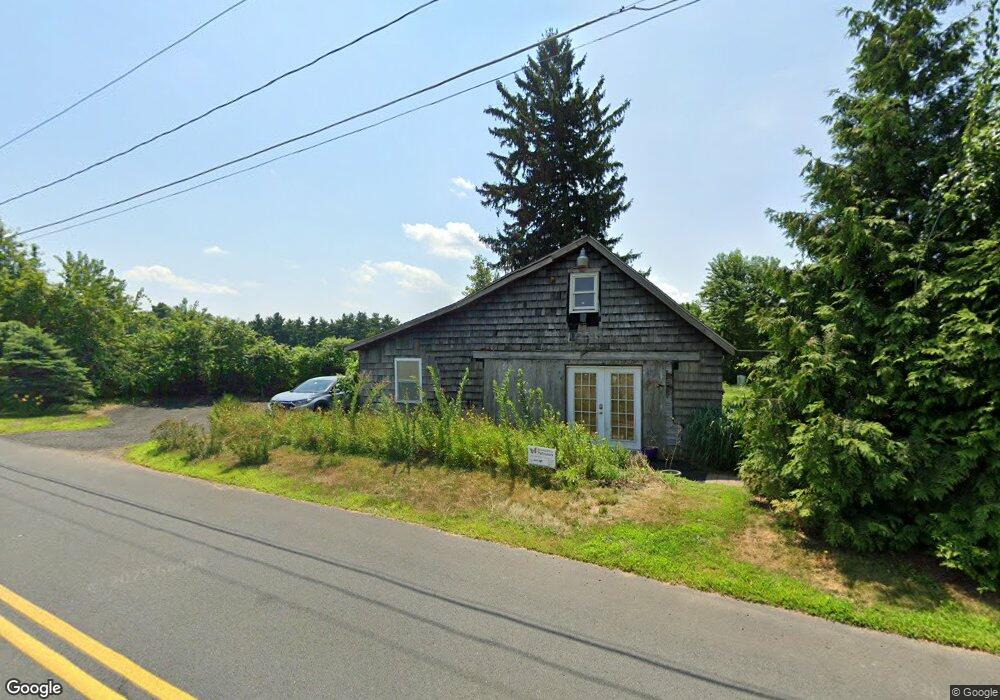 241 S Water St unit 3, East Windsor, CT 06088 - photo 1