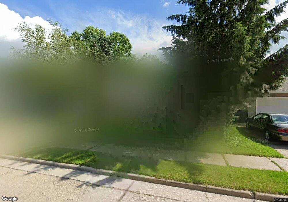 1221 W Brewster St, Appleton, WI 54914 - photo 1