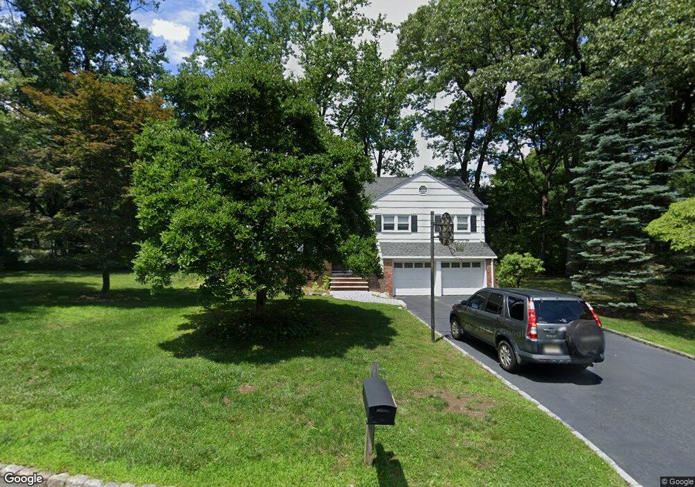 1 Oakwood Ct, Morris Plains, NJ 07950 - photo 1