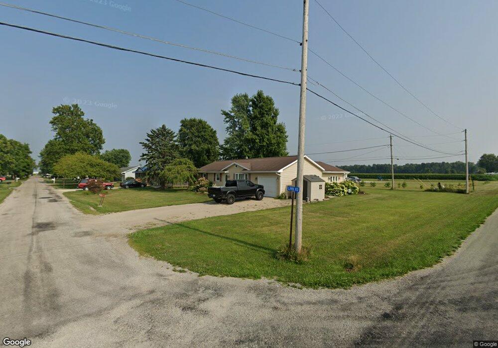 18 E Linn Rd, Bluffton, IN 46714 - photo 1