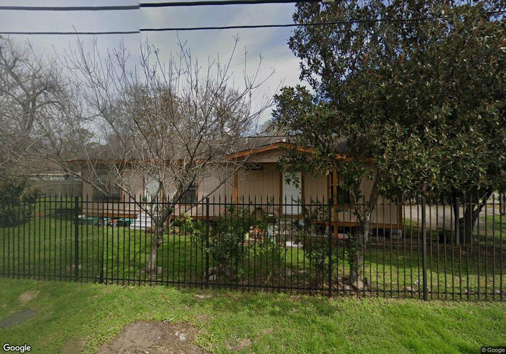 9702 E Hardy Rd, Houston, TX 77093 - photo 1