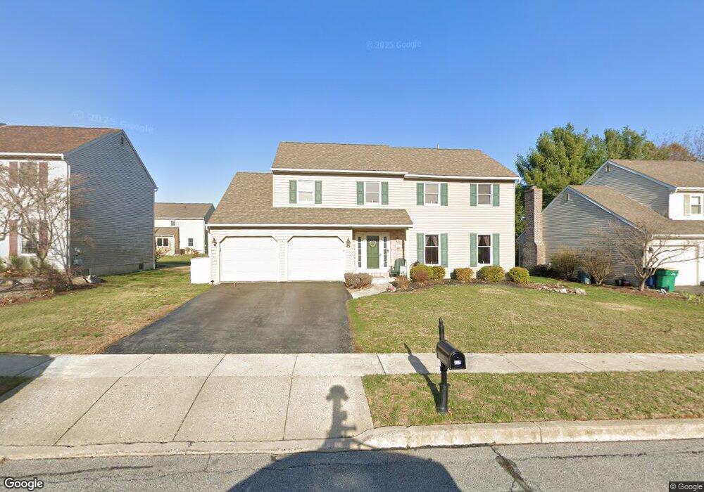 828 Redwood Ave, Reading, PA 19610 - photo 1